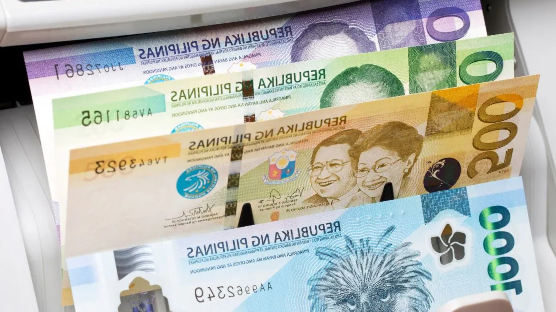 Money lending illustration